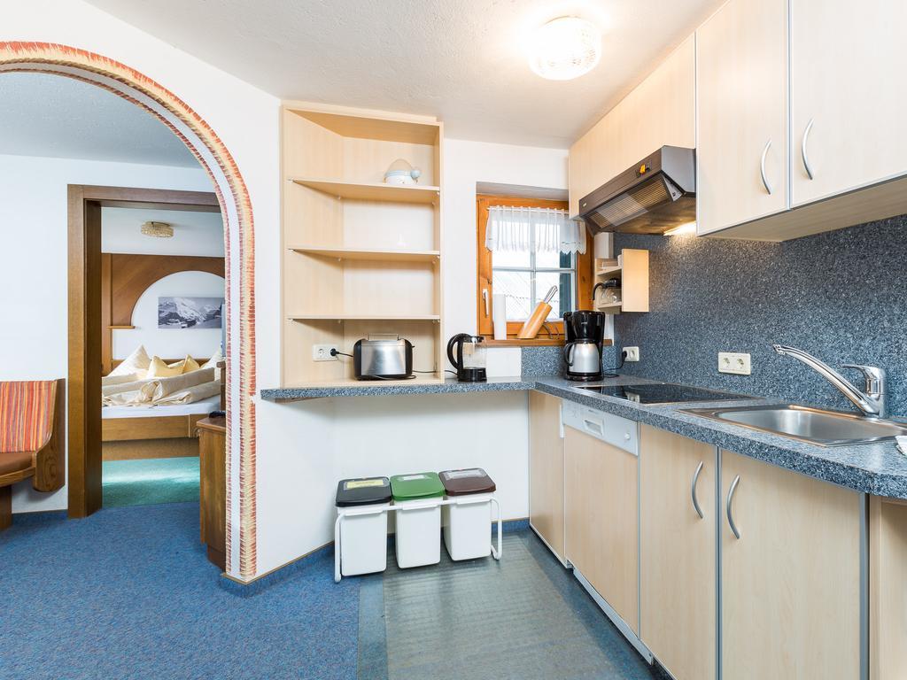 Altes Holzhaus Apartment Solden Ngoại thất bức ảnh