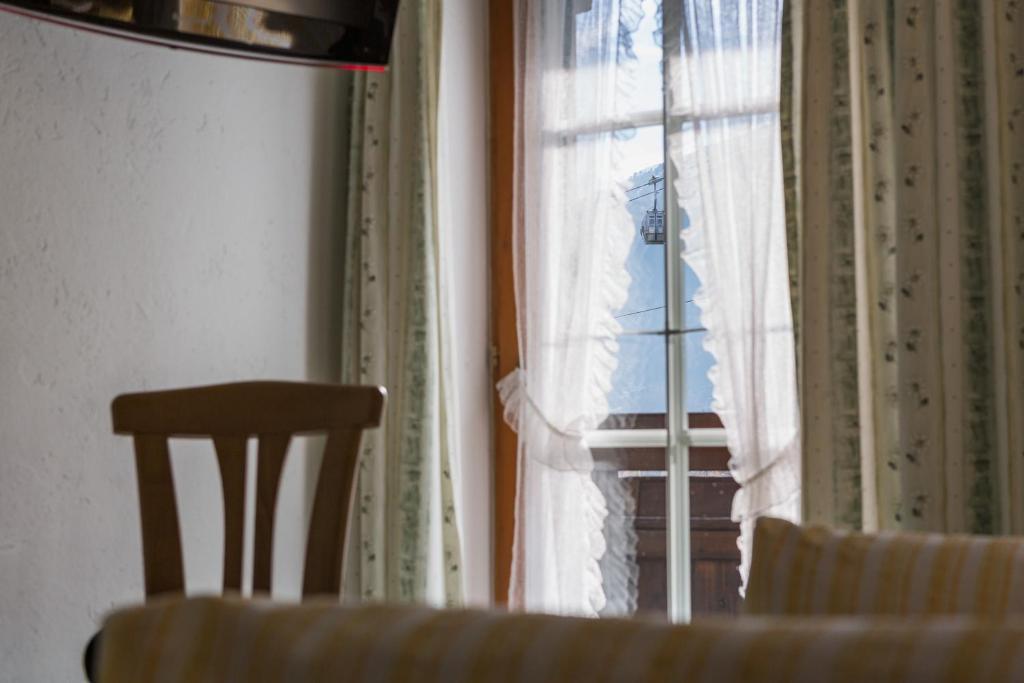 Altes Holzhaus Apartment Solden Phòng bức ảnh